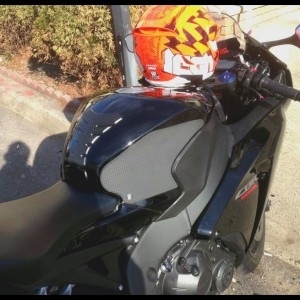 HONDA CBR 1000RR 2012 - 2016 TANK GRIPS - SANKESKIN