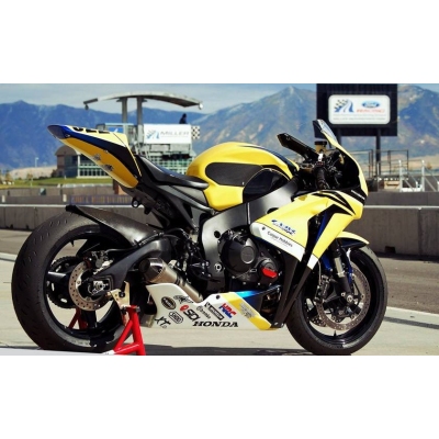 HONDA CBR1000RR (2008 - 2011) - SNAKESKIN