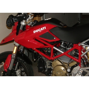 DUCATI HYPERMOTARD (2007 -  2012) - SNAKESKIN